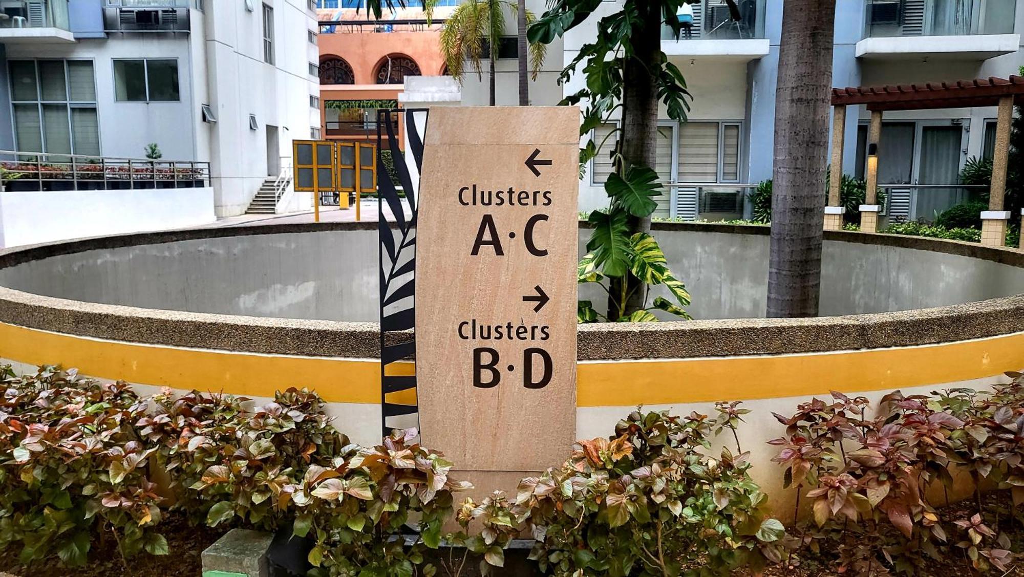 One Palm Tree Villas Condominium - Studio 7Th Fl With Balcony - Across Terminal 3 Airport Pasay Buitenkant foto